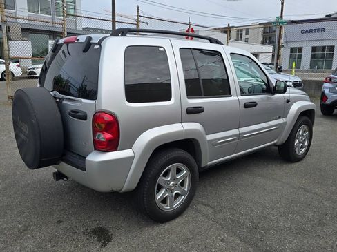 Used 2003 Jeep Liberty Limited AWD/4WD image 7