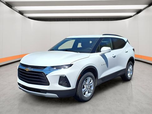 Certified 2022 Chevrolet Blazer LT image 1