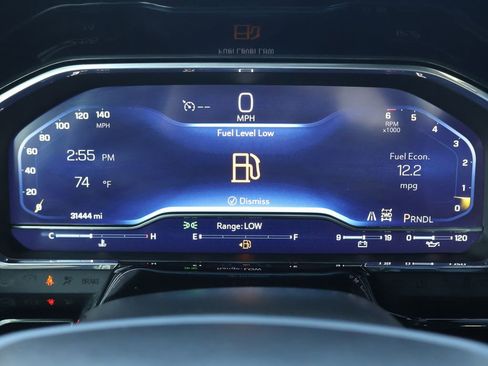 Used 2025 Chevrolet Silverado 1500 LT image 2