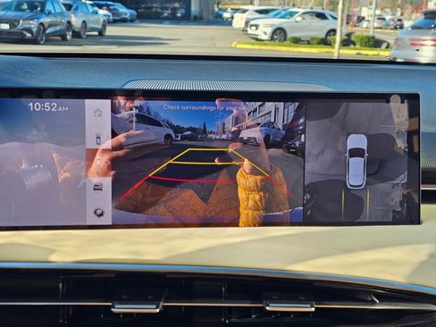 New 2026 Genesis GV70 2.5T Advanced image 15