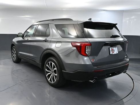 Used 2022 Ford Explorer ST-Line w/ Class IV Trailer Tow Package image 8