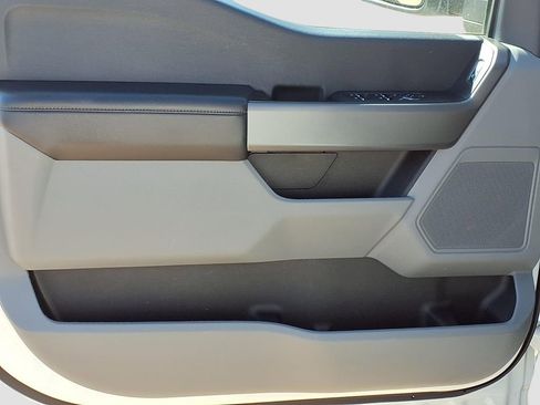 Used 2025 Ford F250 XLT image 20