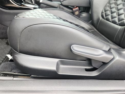 Used 2019 Volkswagen Beetle 2.0T Final Edition SEL image 23