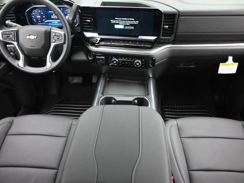 New 2026 Chevrolet Silverado 2500 LTZ image 12