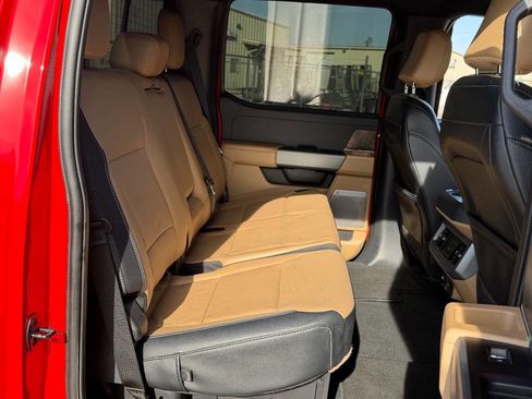 Used 2023 Ford F450 Lariat w/ Lariat Ultimate Package image 12