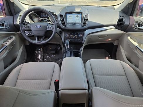 Used 2019 Ford Escape SE FWD image 8