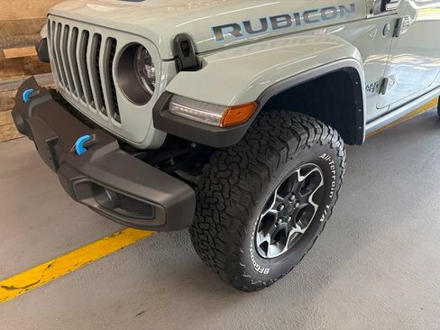 Used 2023 Jeep Wrangler Unlimited Rubicon 4xe w/ Cold Weather Group AWD/4WD image 3