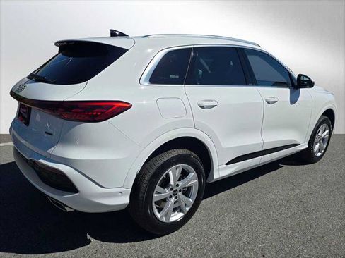 New 2025 Audi Q5 Premium AWD/4WD image 3