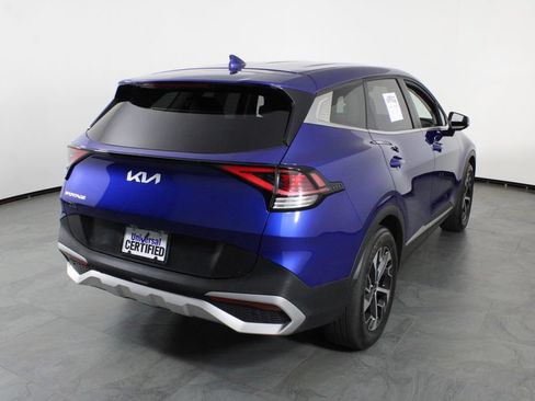 Used 2025 Kia Sportage EX FWD image 3