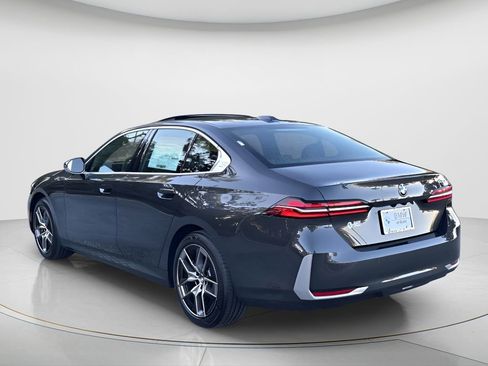 New 2026 BMW 530i w/ Premium Package RWD image 11