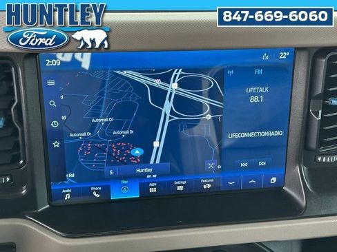 Used 2023 Ford Bronco Wildtrak image 26