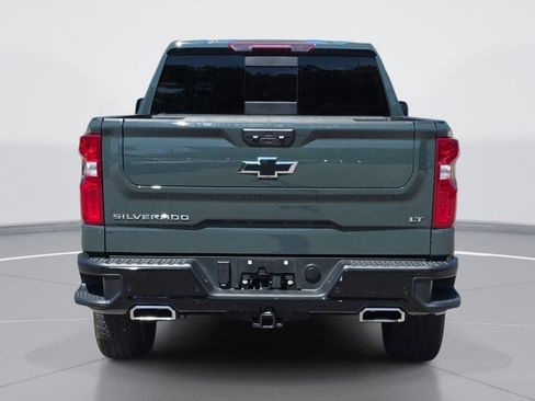 Used 2025 Chevrolet Silverado 1500 LT Trail Boss w/ Convenience Package II AWD/4WD image 5