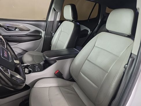 Used 2020 GMC Terrain SLT FWD image 15