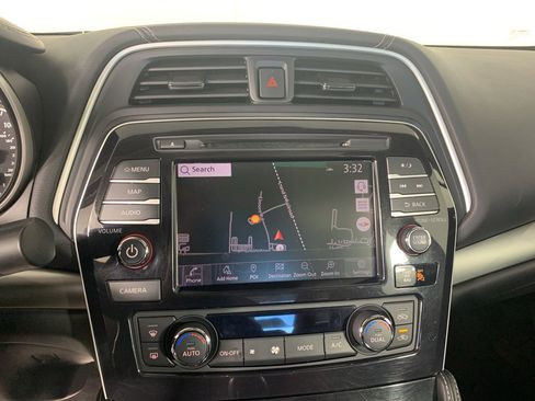Used 2023 Nissan Maxima SL image 26