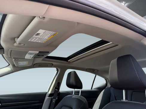 New 2025 Nissan Altima 2.5 SV w/ SV Premium Package image 14