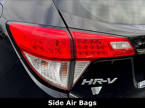 Used 2021 Honda HR-V LX image 22