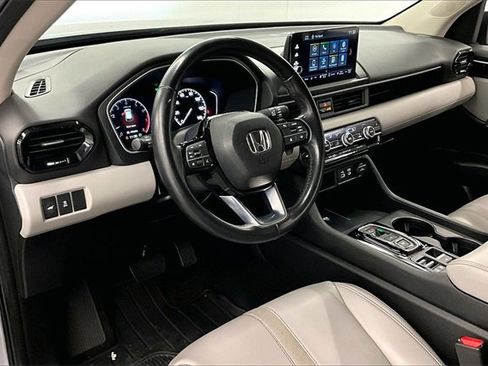 Used 2023 Honda Pilot EX-L image 13