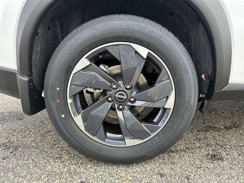 New 2026 Nissan Rogue SV w/ Cold Weather Package image 17