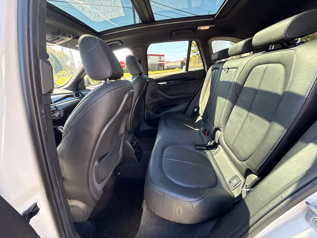 Used 2018 BMW X1 xDrive28i AWD/4WD image 10