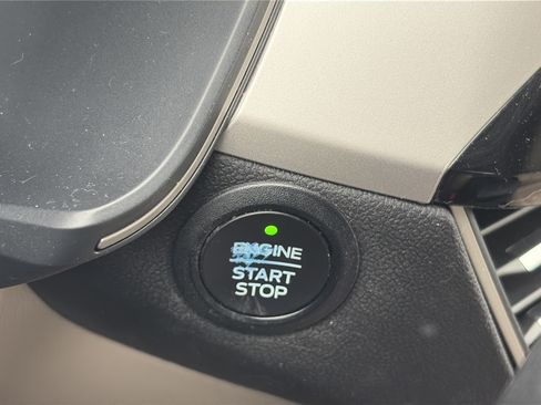 Used 2022 Ford Escape SEL AWD/4WD image 29
