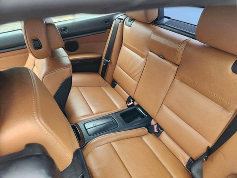 Used 2011 BMW 335i Convertible image 20