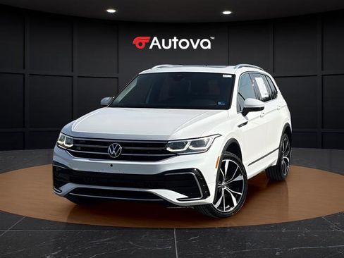 Used 2023 Volkswagen Tiguan SEL R-Line AWD/4WD image 1