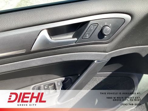 Used 2021 Volkswagen GTI 4-Door FWD image 18