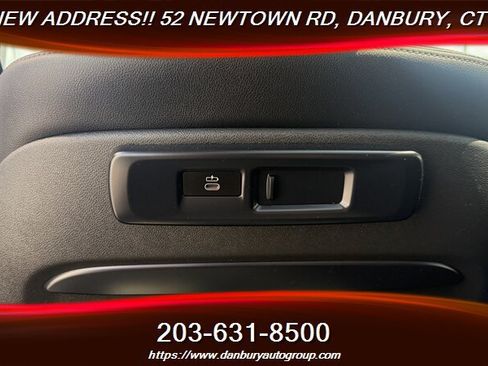 Used 2021 BMW X7 xDrive40i w/ Executive Package AWD/4WD image 34