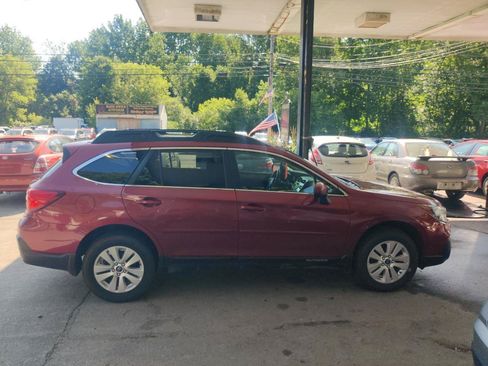 Used 2018 Subaru Outback 2.5i Premium AWD/4WD image 7