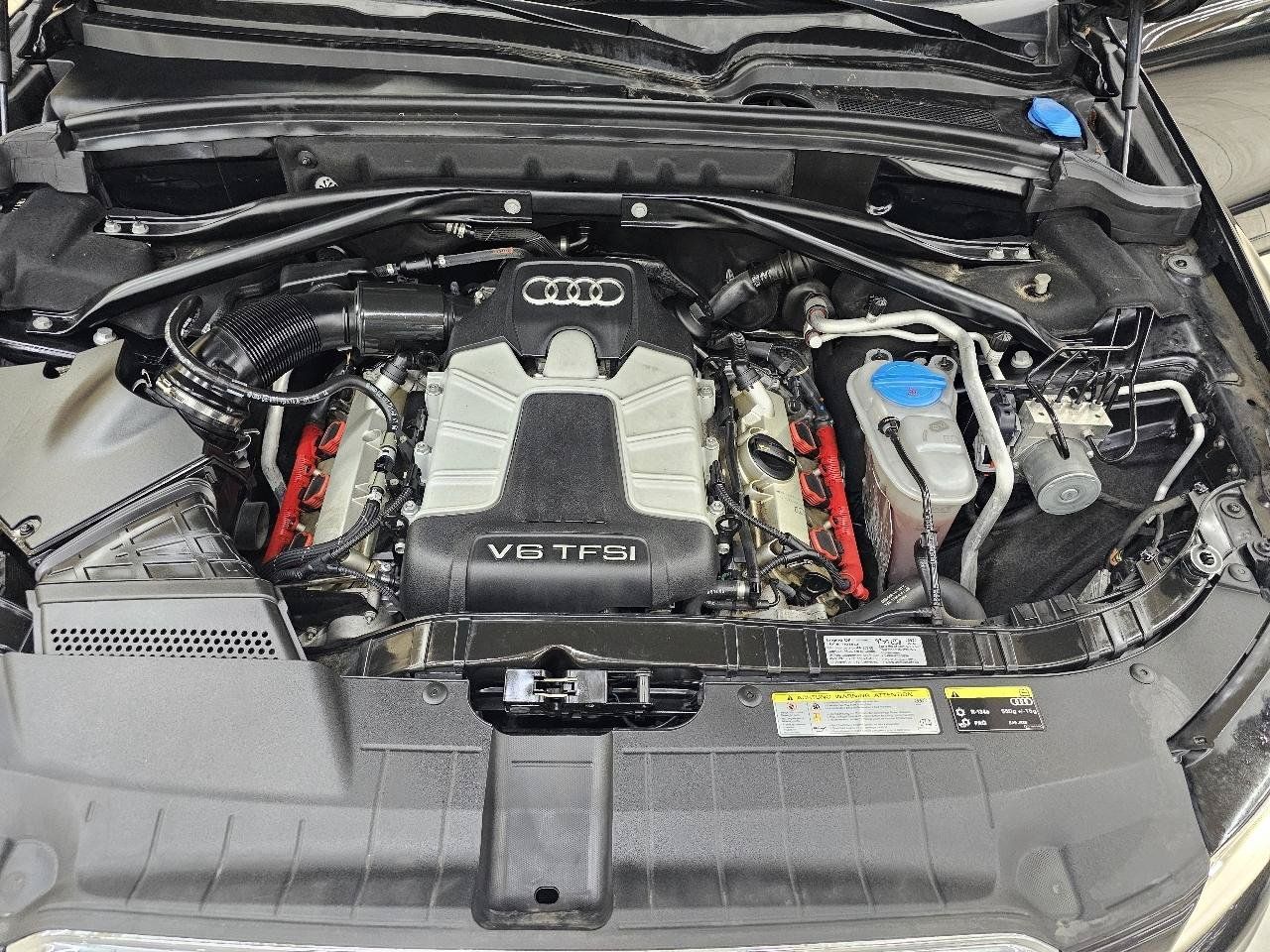 Used 2014 Audi SQ5 Prestige w/ Prestige Package AWD/4WD image 41