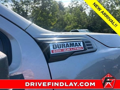 Used 2025 GMC Sierra 2500 AT4 w/ AT4 Premium Plus Package AWD/4WD image 6