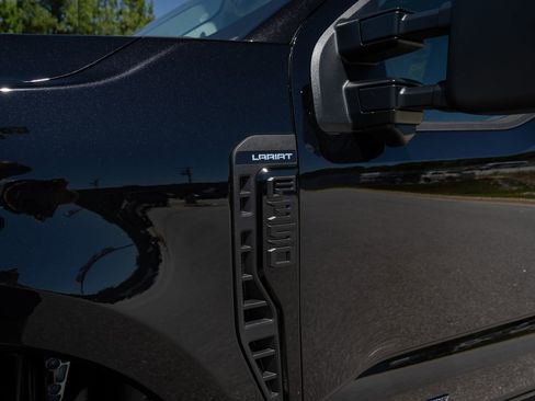 New 2026 Ford F350 Lariat w/ Black Appearance Package AWD/4WD image 12