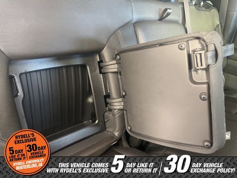 Used 2024 Chevrolet Silverado 2500 High Country w/ High Country Premium Package image 19