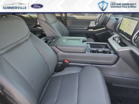 New 2026 Ford Expedition Active RWD image 12
