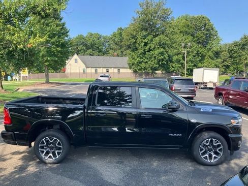 New 2026 RAM 1500 Laramie w/ Laramie Preferred Package AWD/4WD image 4