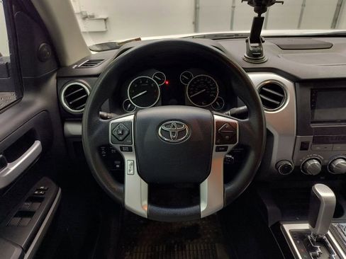 Used 2016 Toyota Tundra SR5 w/ TRD Off Road Package AWD/4WD image 21
