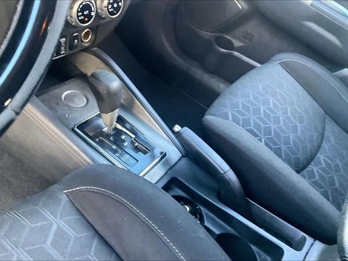 Used 2021 Mitsubishi Outlander Sport SE FWD image 13