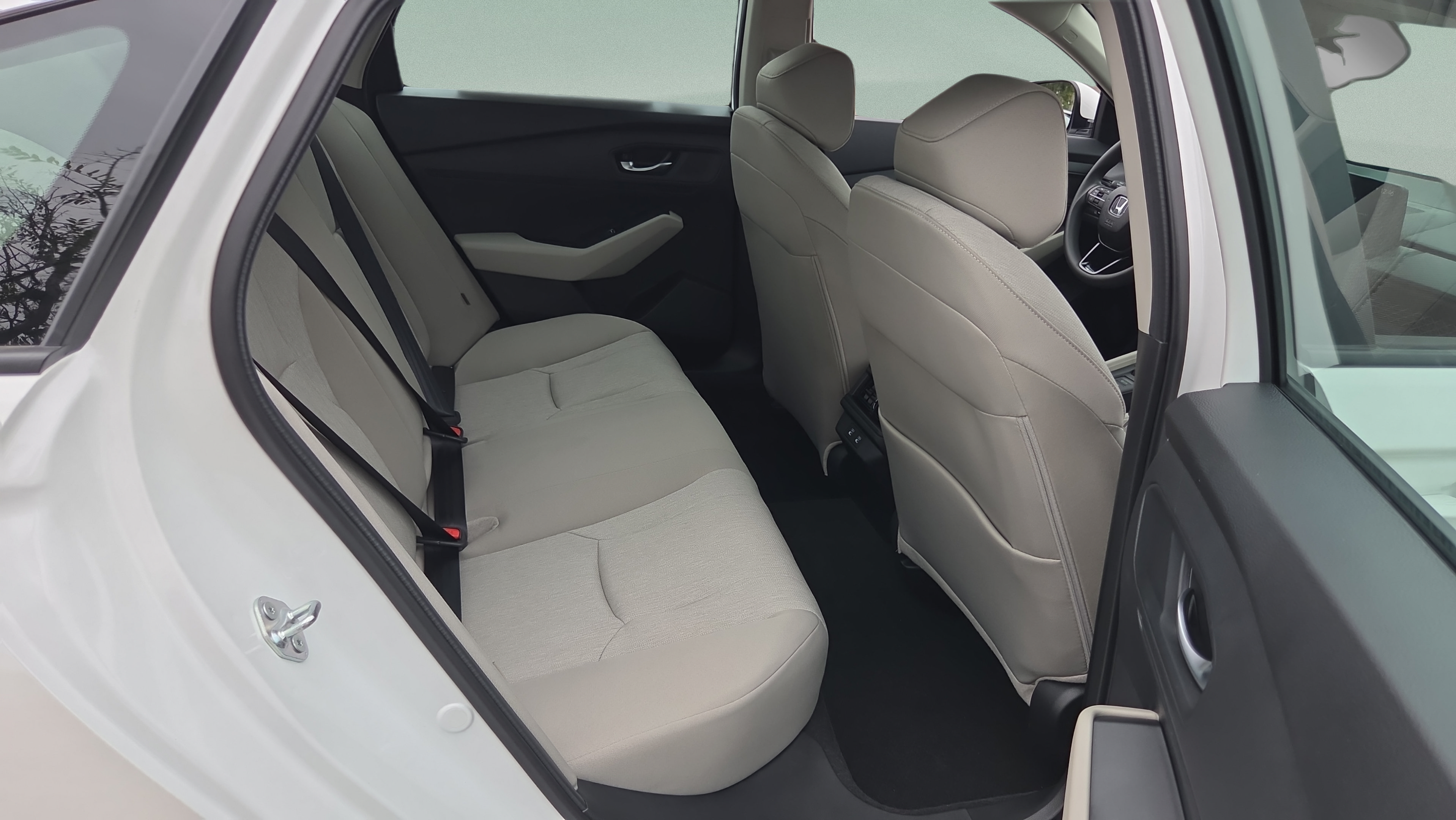 New 2026 Honda Accord LX image 15