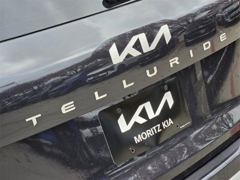 New 2025 Kia Telluride S image 7
