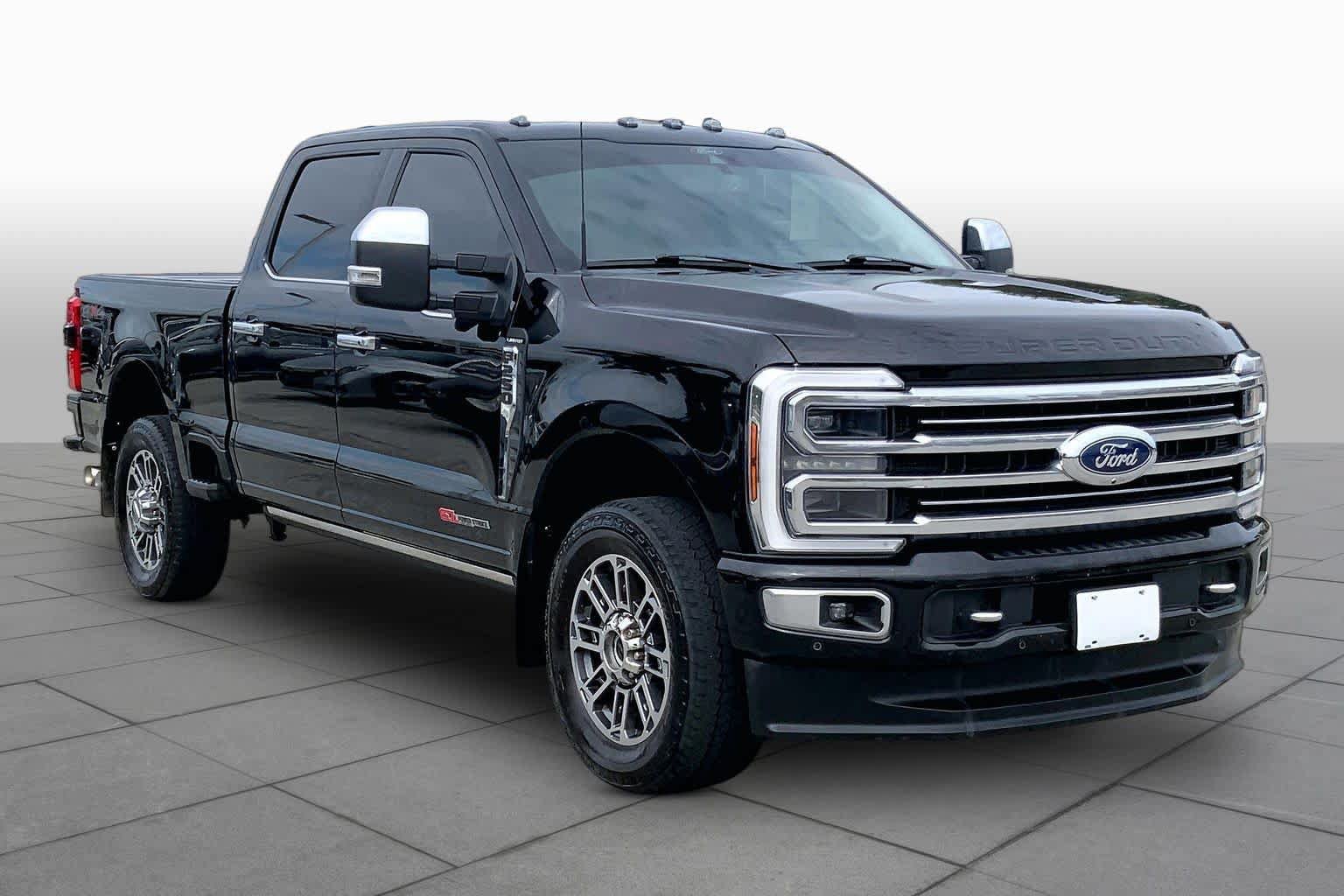 Certified 2024 Ford F250 Limited AWD/4WD image 3