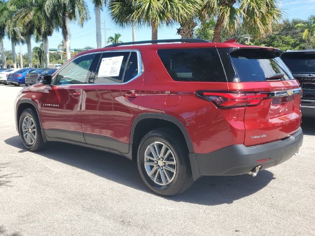 Certified 2023 Chevrolet Traverse LT FWD image 3