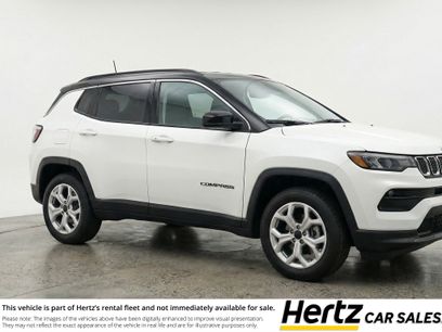 Used 2025 Jeep Compass Latitude