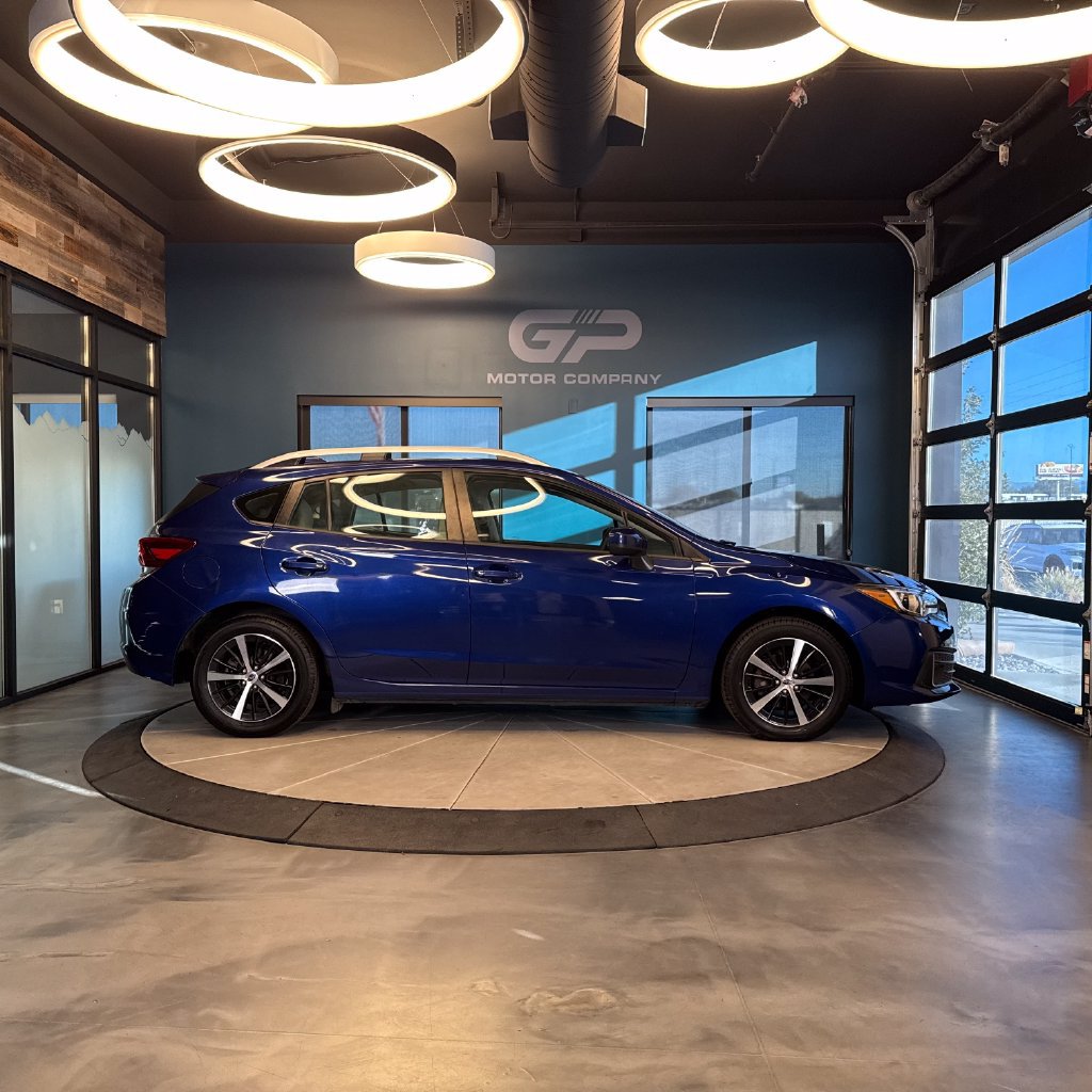 Used 2022 Subaru Impreza 2.0i Premium AWD/4WD image 2