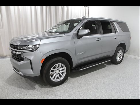 Used 2023 Chevrolet Tahoe LS AWD/4WD image 3