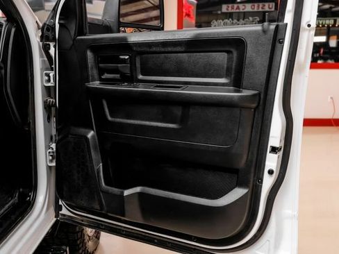 Used 2024 RAM 2500 Tradesman w/ Chrome Appearance Group AWD/4WD image 46