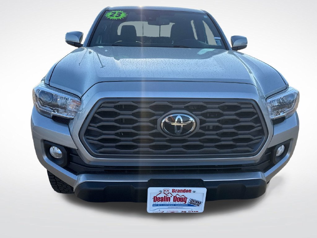 Used 2023 Toyota Tacoma TRD Off-Road w/ Technology Package AWD/4WD image 10