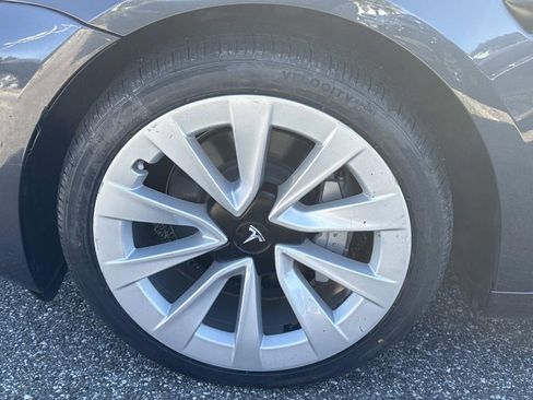 Used 2023 Tesla Model 3 Standard Range image 11