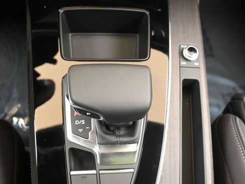 Certified 2025 Audi Q5 2.0T Premium Plus w/ Premium Plus Package image 33