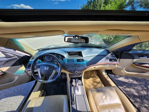 Used 2012 Honda Accord EX-L image 27