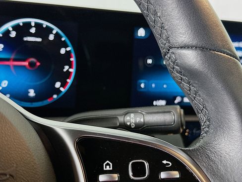 Used 2022 Mercedes-Benz A 220 image 23